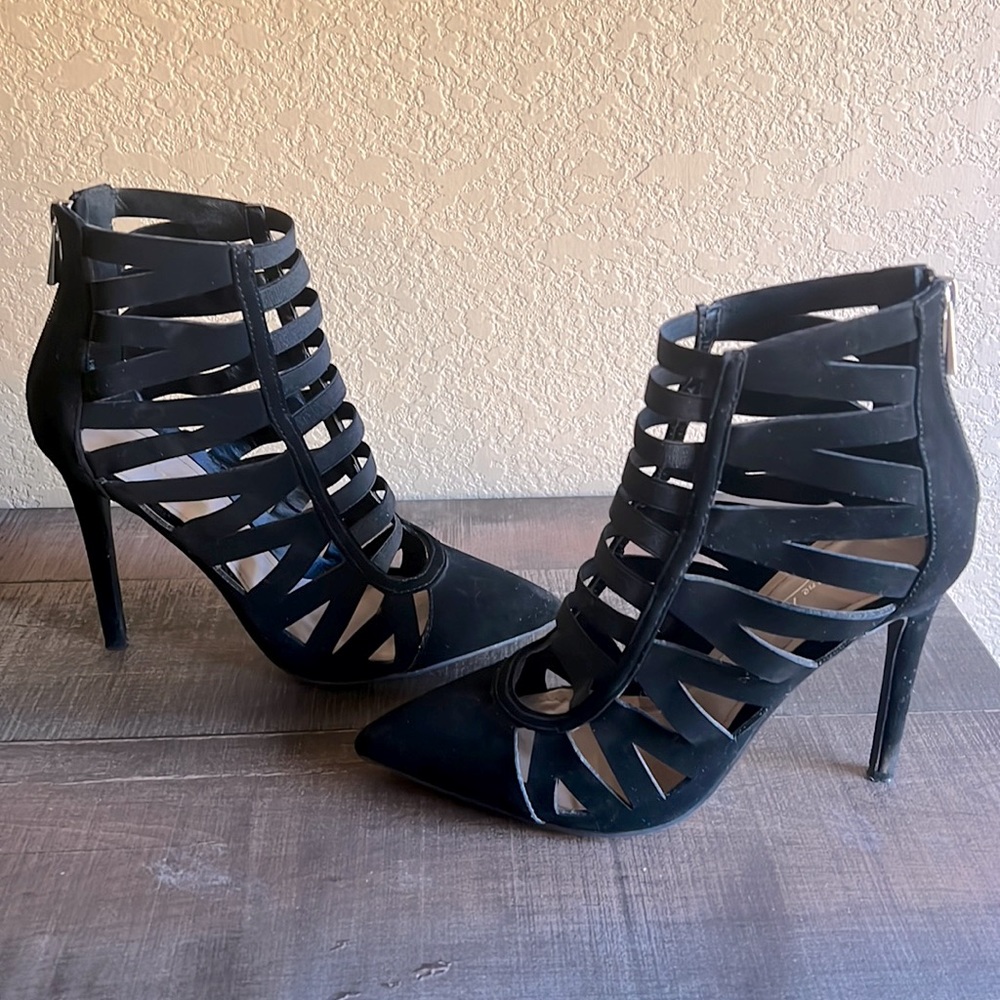 Anne Michelle, size 7 black high heels!